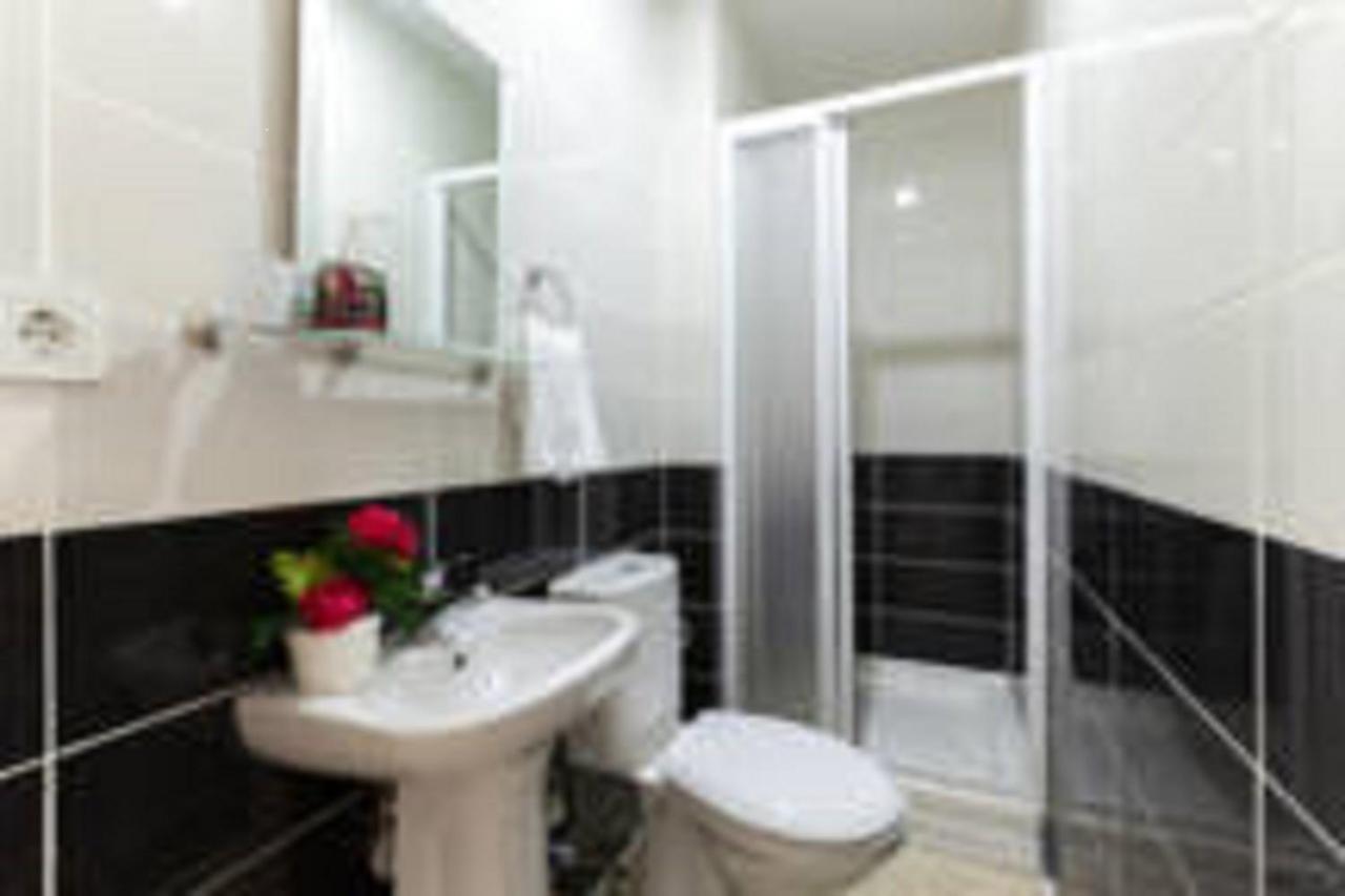 Otantik Aparthotel 5*