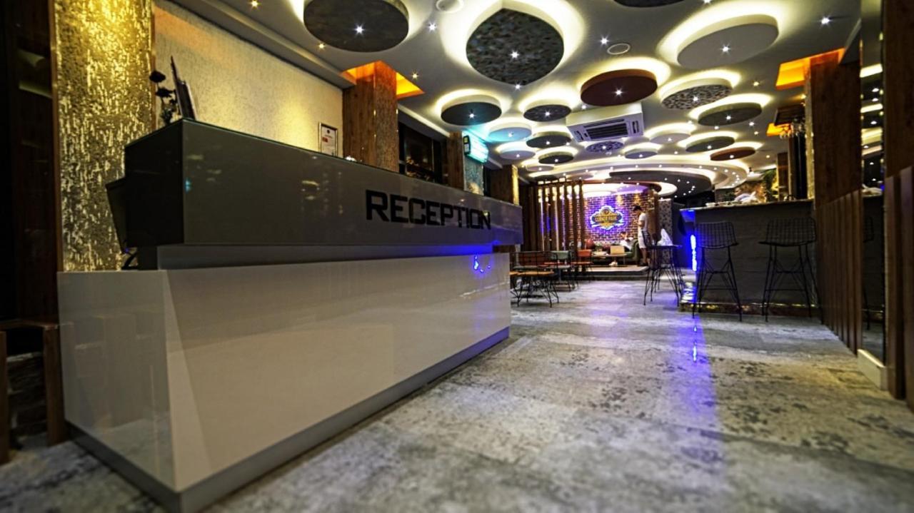 Corner Park Aparthotel