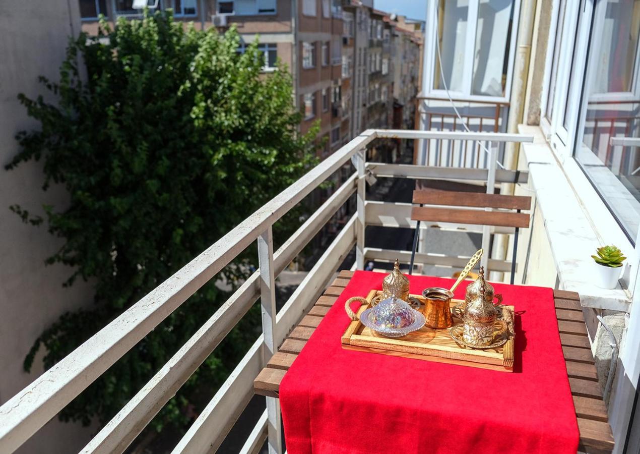Apartment 3+1 New Kadikoy Entire Flat Furnished For Rent In The Heart Of Kadikoy!