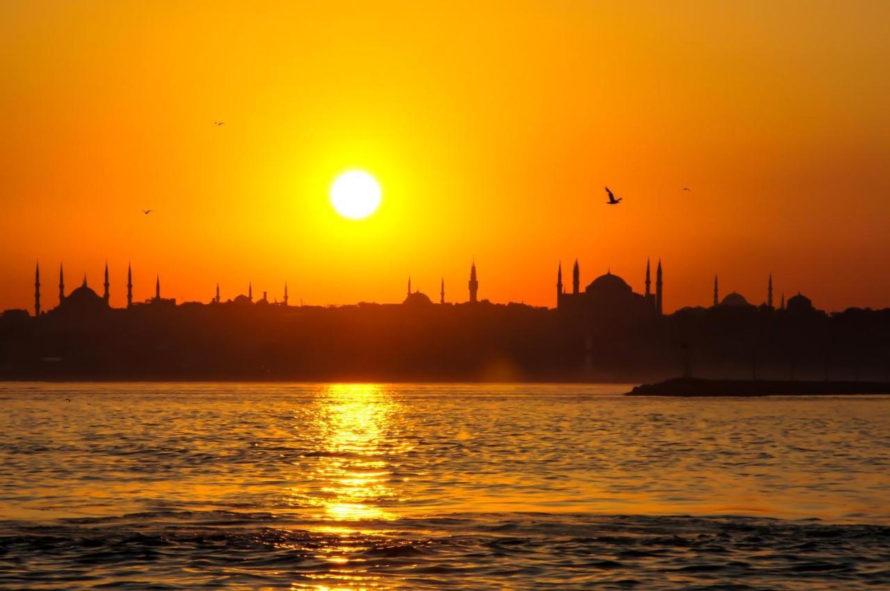 3+1 New Kadikoy Entire Flat Furnished For Rent In The Heart Of Kadikoy! *