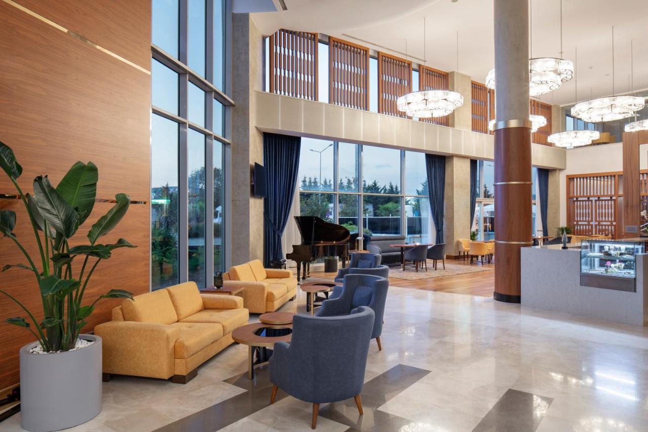 Hotel Doubletree By Hilton Atasehir & Conference Centre
