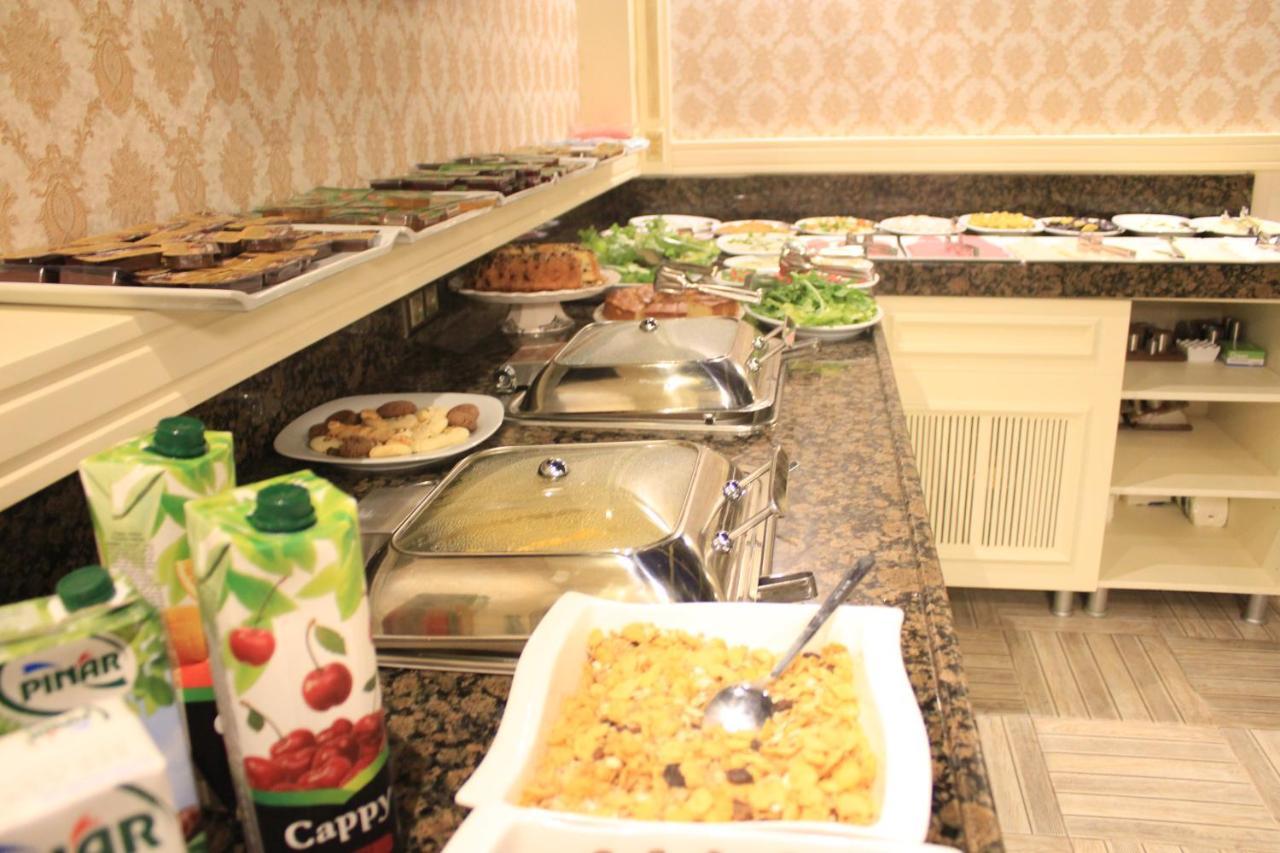 Hotel Nayla Palace Hotel-special Category
