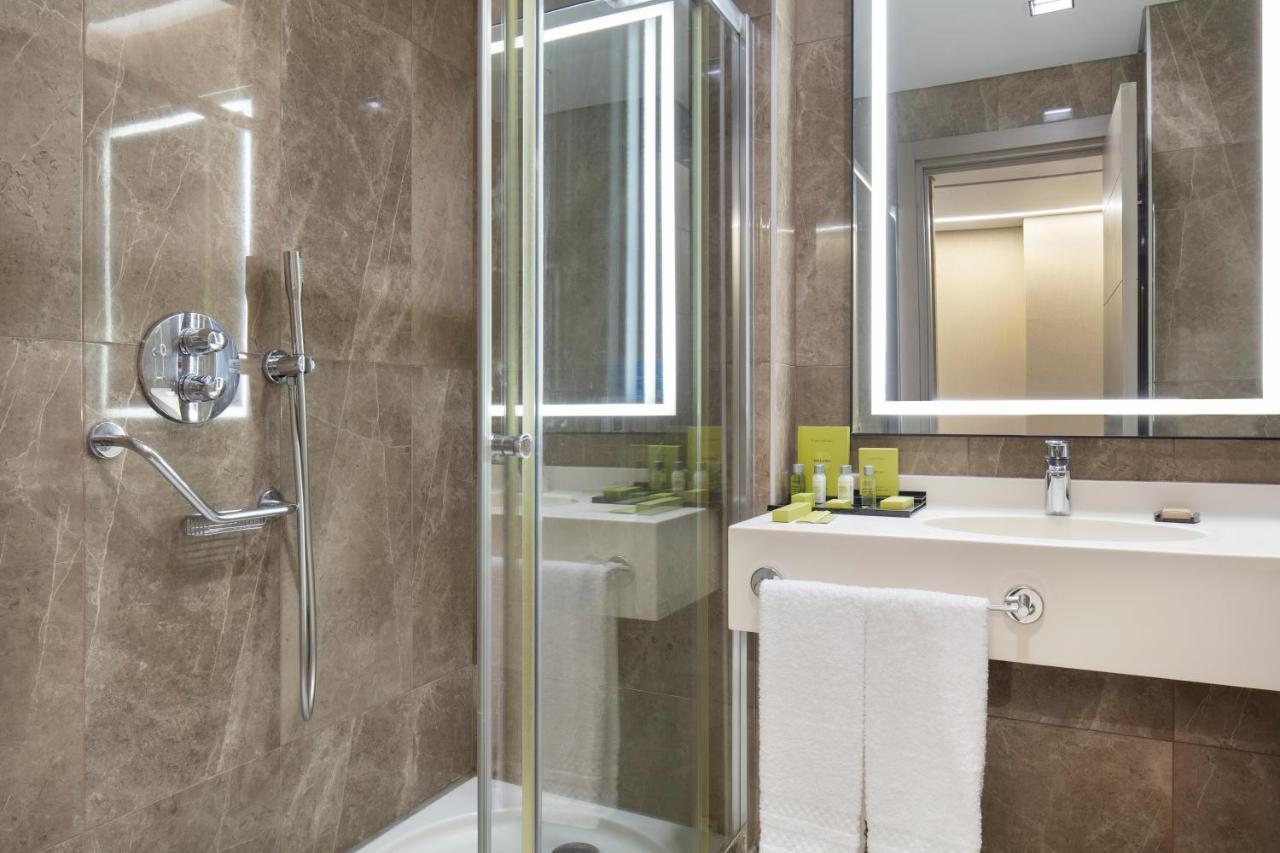 Doubletree By Hilton Atasehir & Conference Centre Hotel