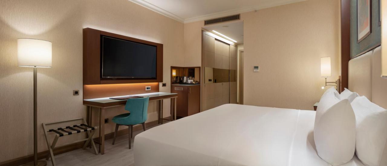 Doubletree By Hilton Atasehir & Conference Centre 5*