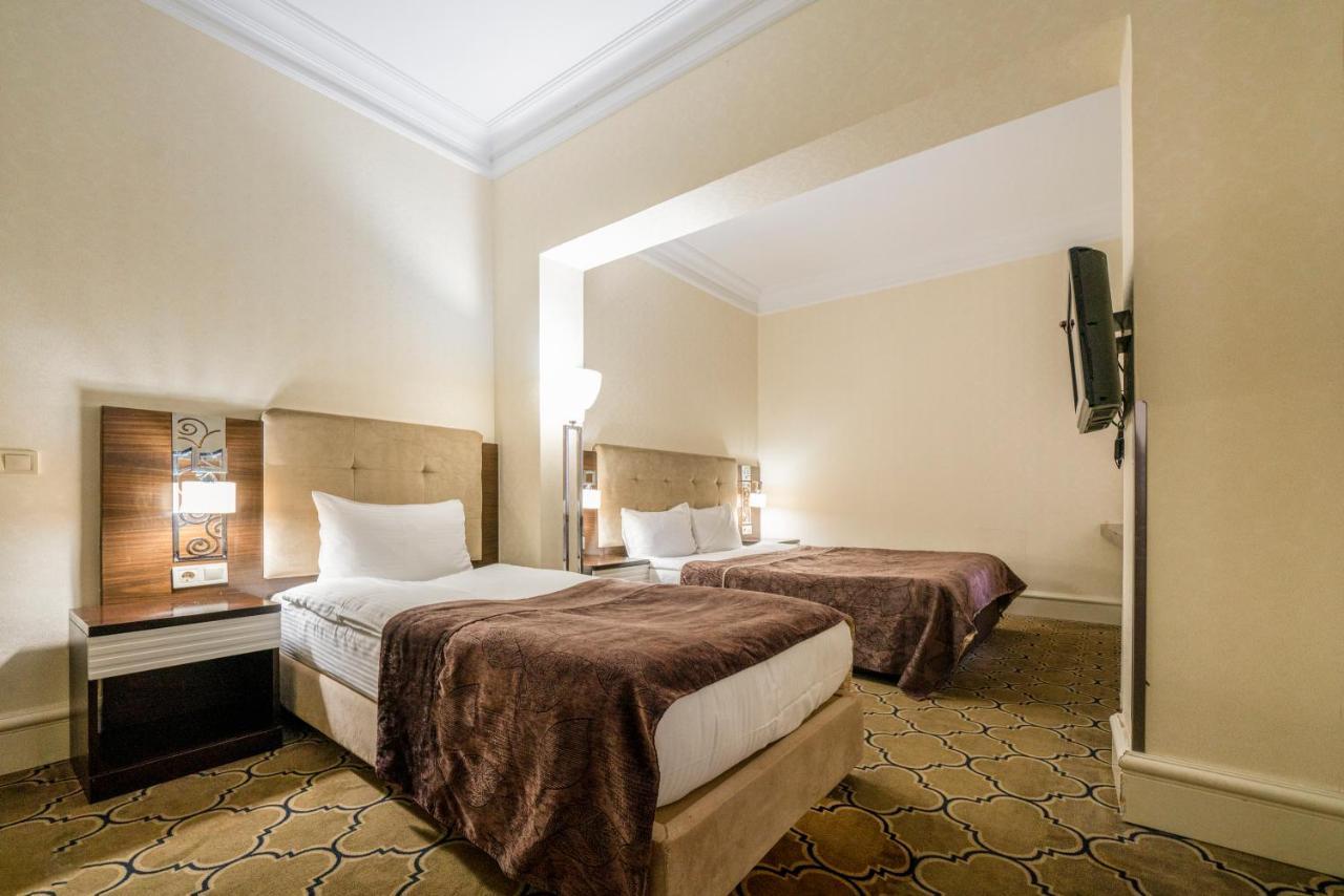 Center Taksim Hotel 4*