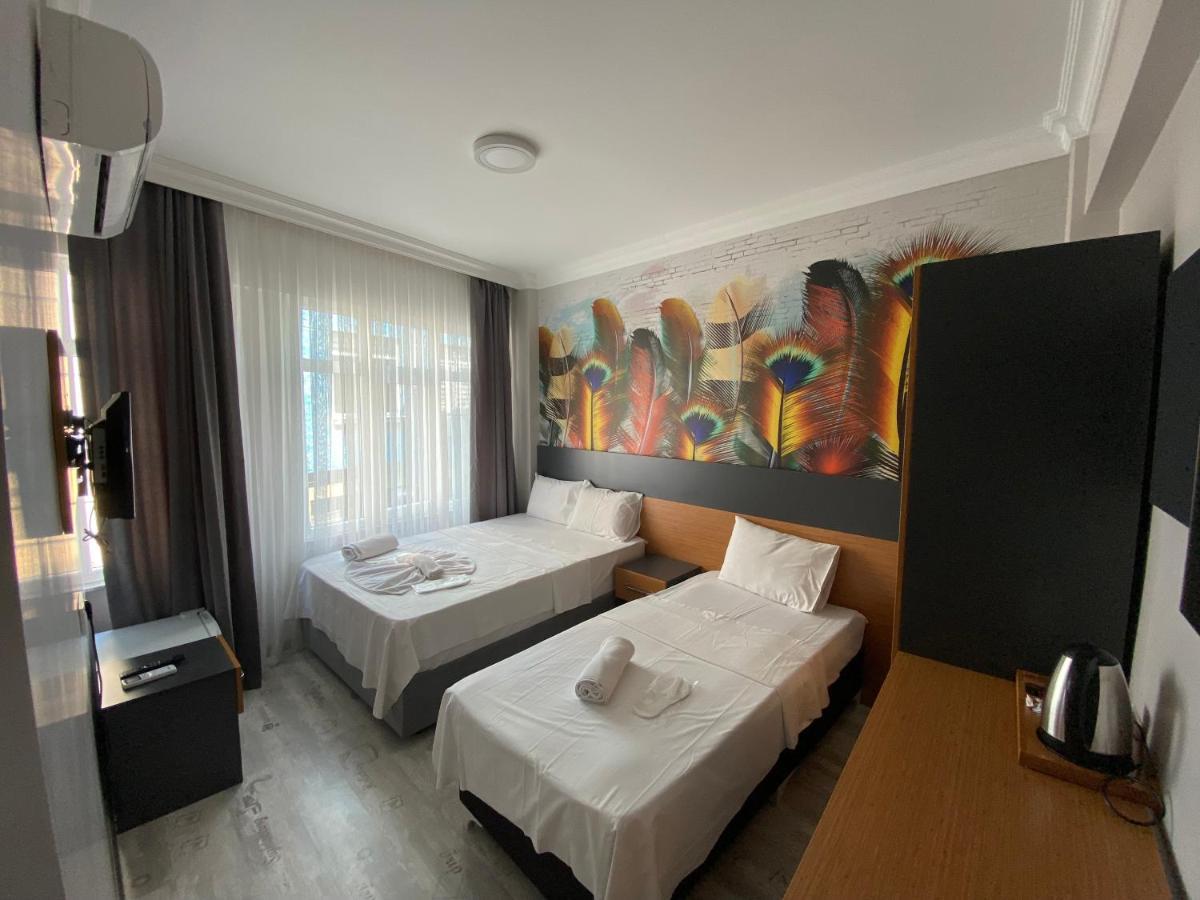 Hotel Victorious 2*