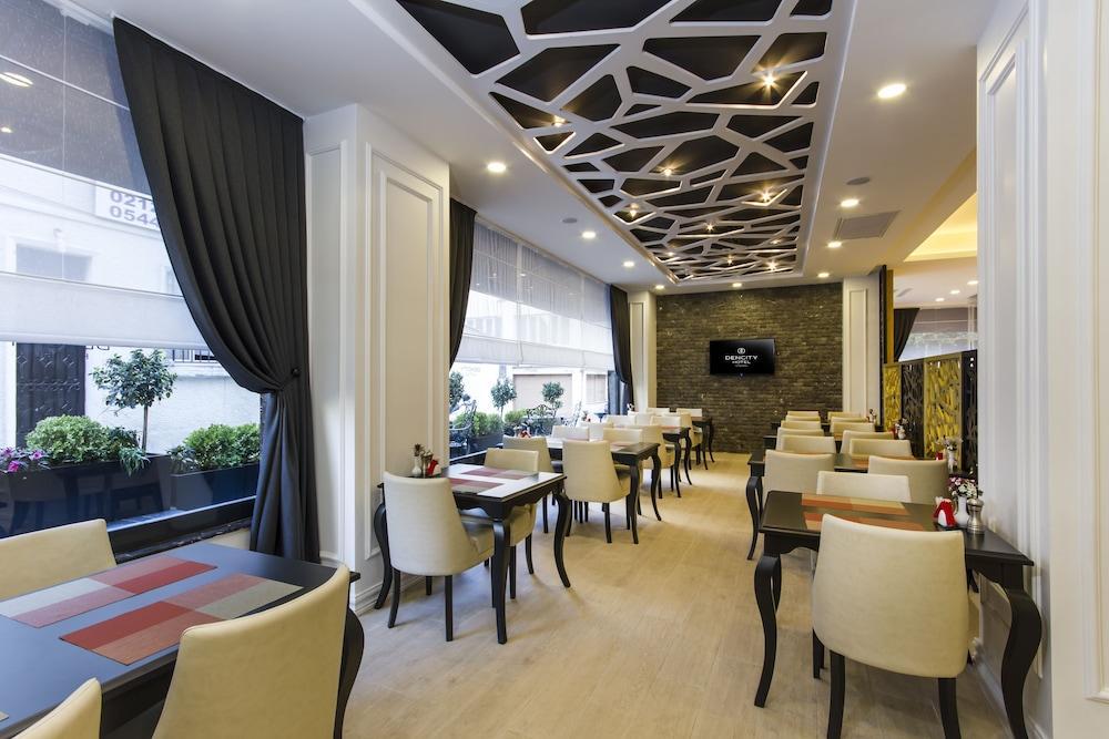 Hotel Dencity & 4*