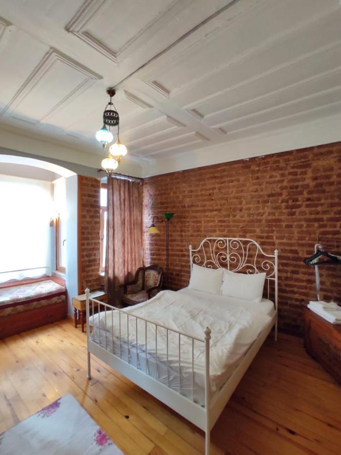 Stone Taksim Apartment *