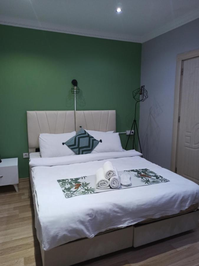 Otel Taxim Starlight 2*