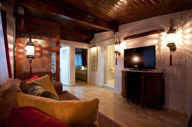 Blue Mosque Suites-old Sultanahmet Apartment