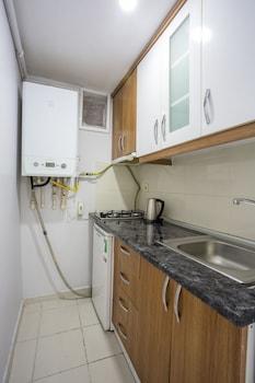 House Apartment *