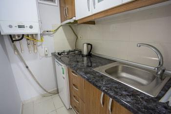 House Apartment *