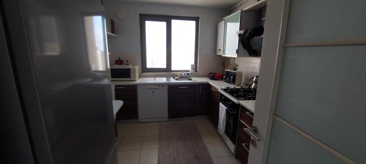 Beylikduzu Huzurlu Aile Yasam Sitesi Ful Donanimli Ev Istanbul