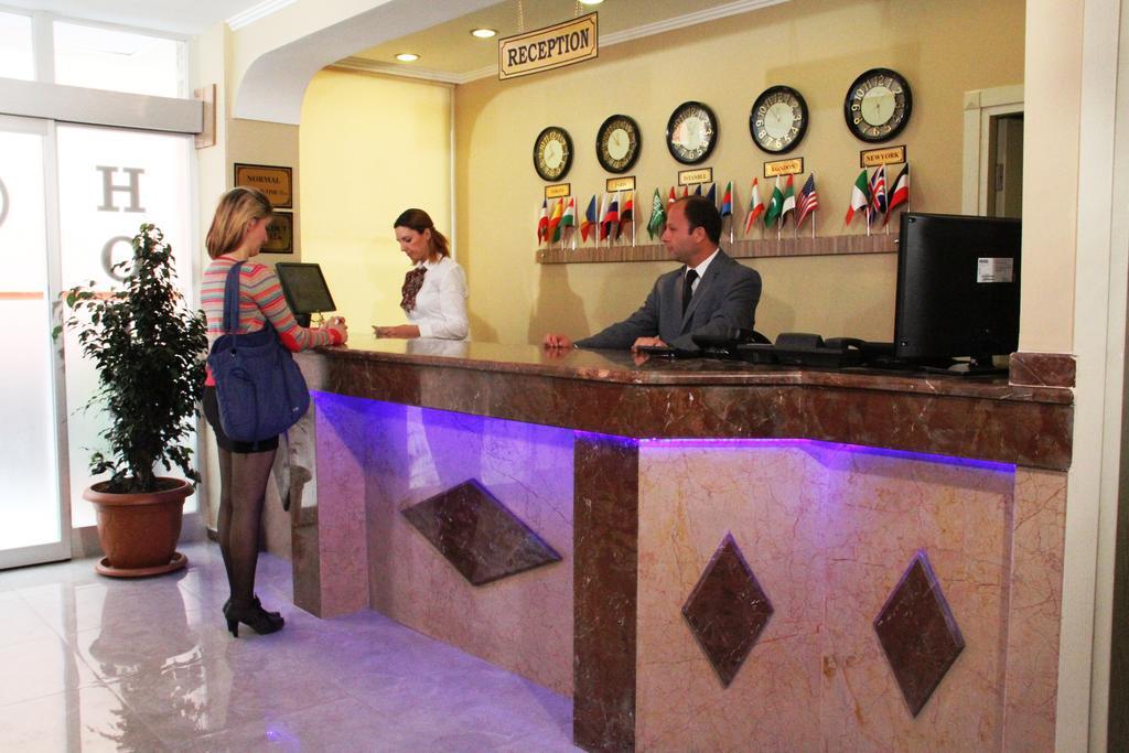 Simper Hotel 3*