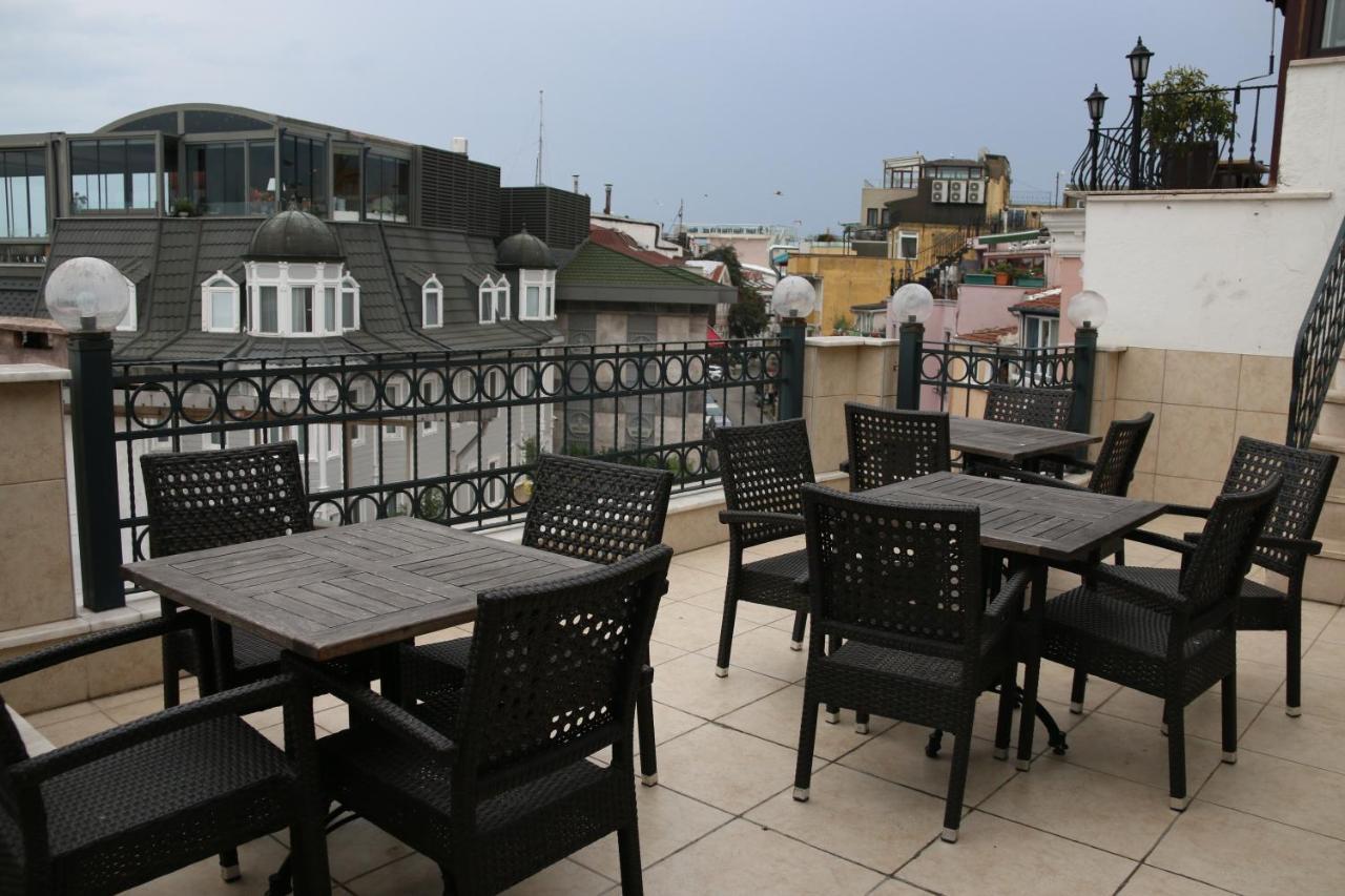 Hotel Grand Peninsula 2*