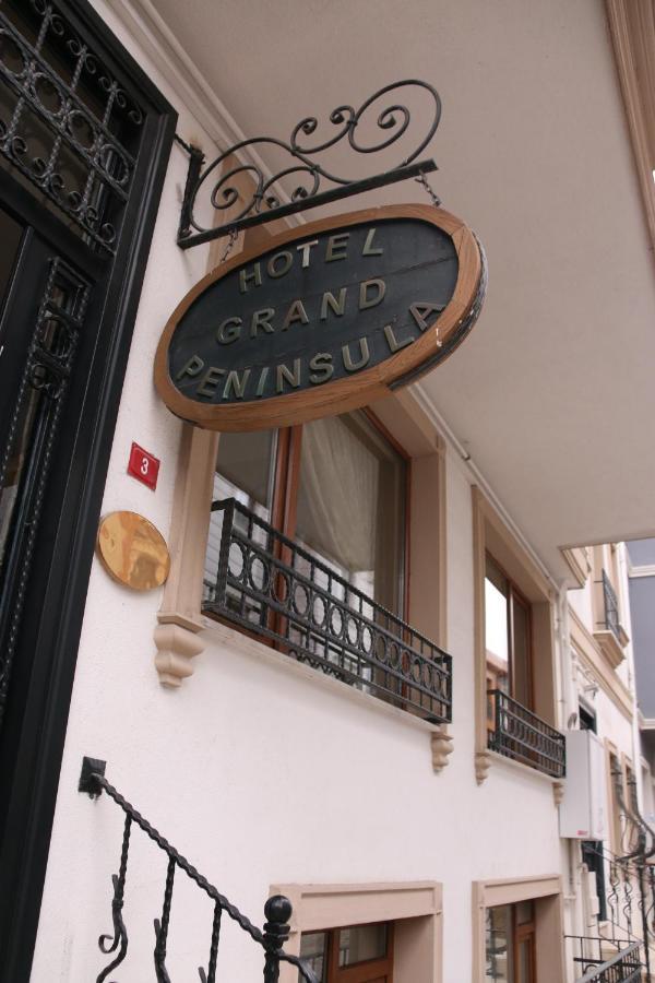 Grand Peninsula