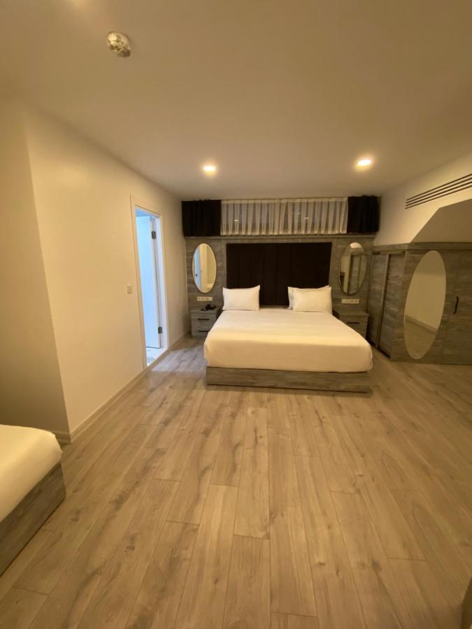 Faros Taksim-special Category