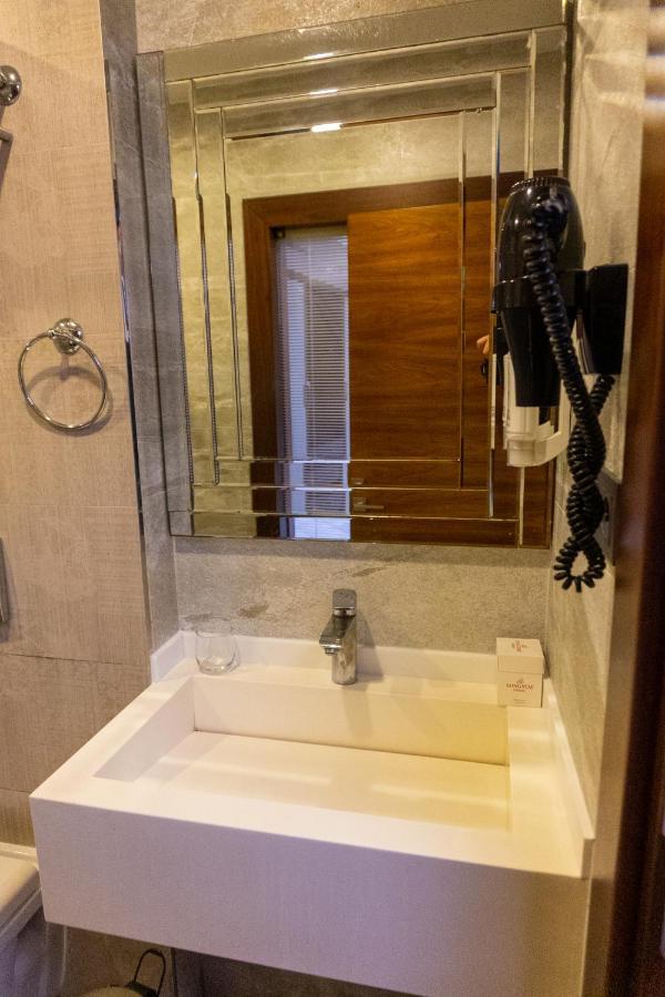 Otel Long İstanbul