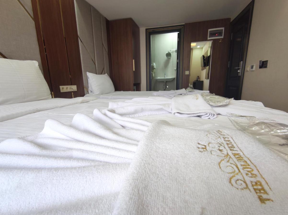 The Golden Pera's & Hotel 3*