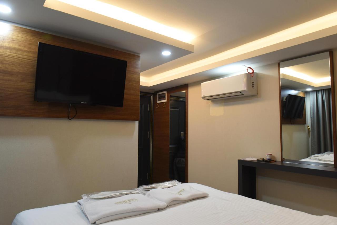 The Golden Pera's & Hotel