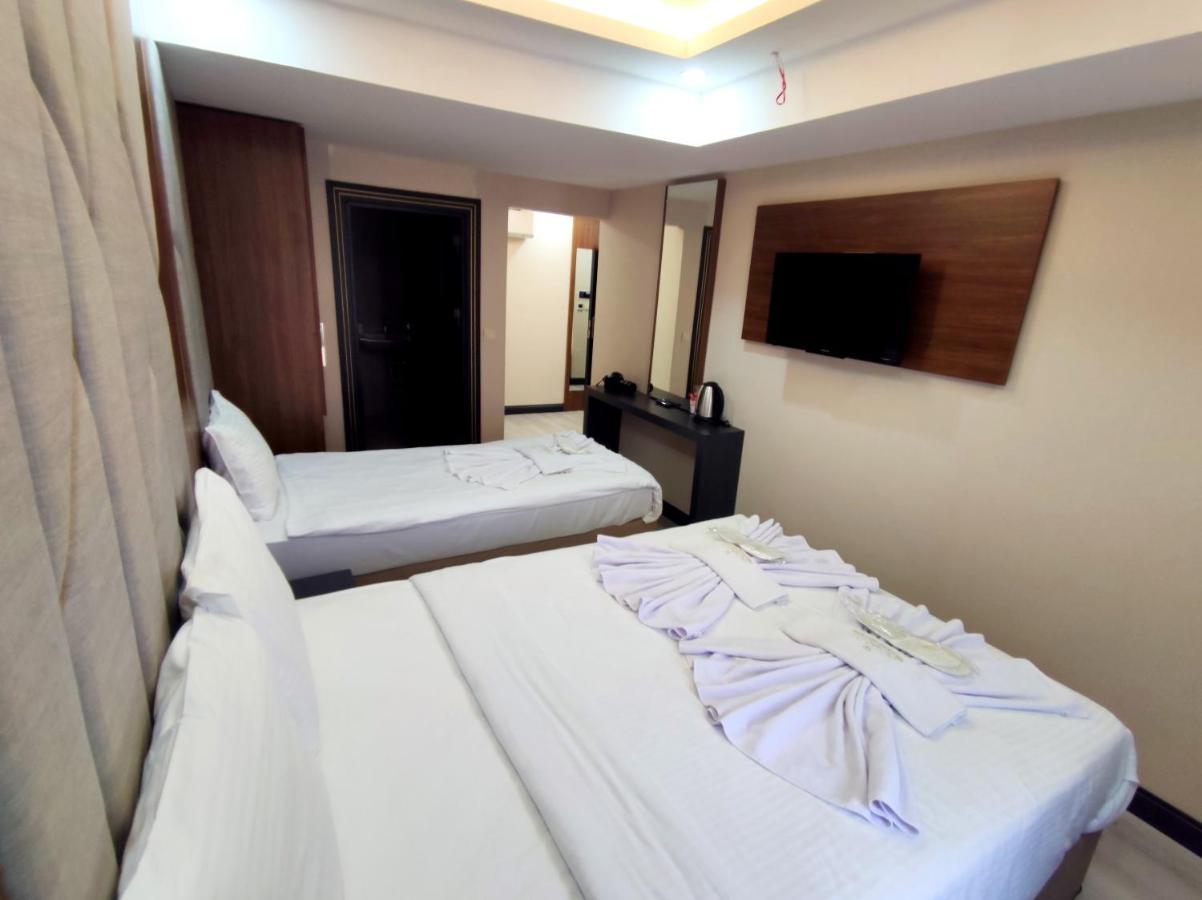 The Golden Pera's & Hotel