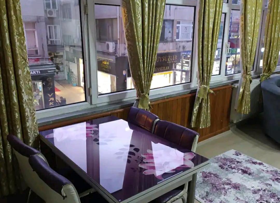Üsküdar çarşı Daire *