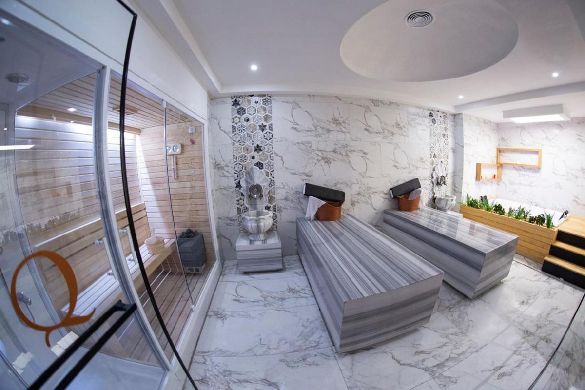 Hotel Mayi