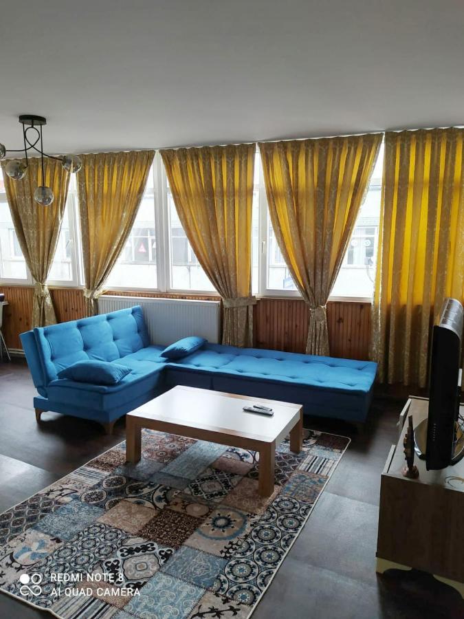 Üsküdar çarşı Daire *