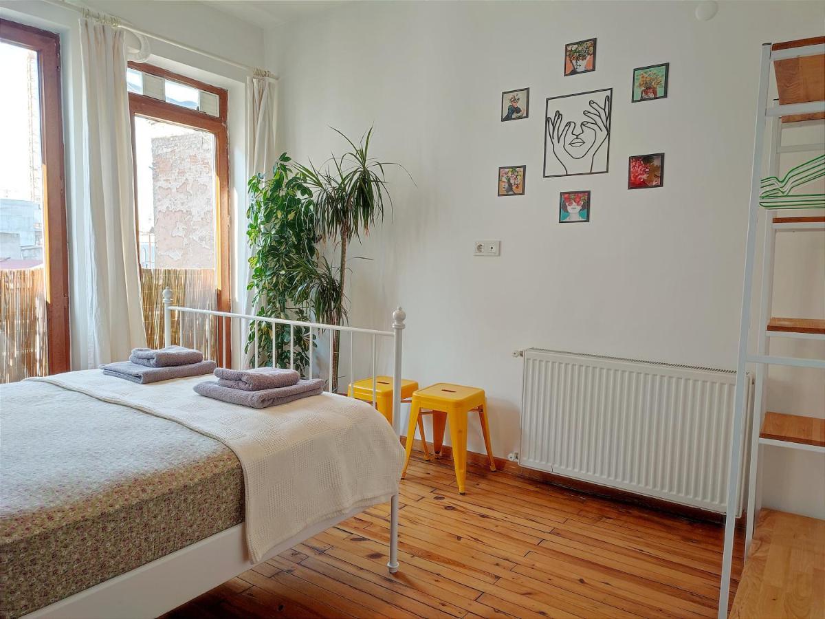 Apartment Kunterbunt Aparts Istanbul