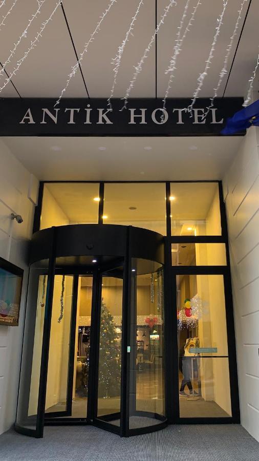 Antik 4*