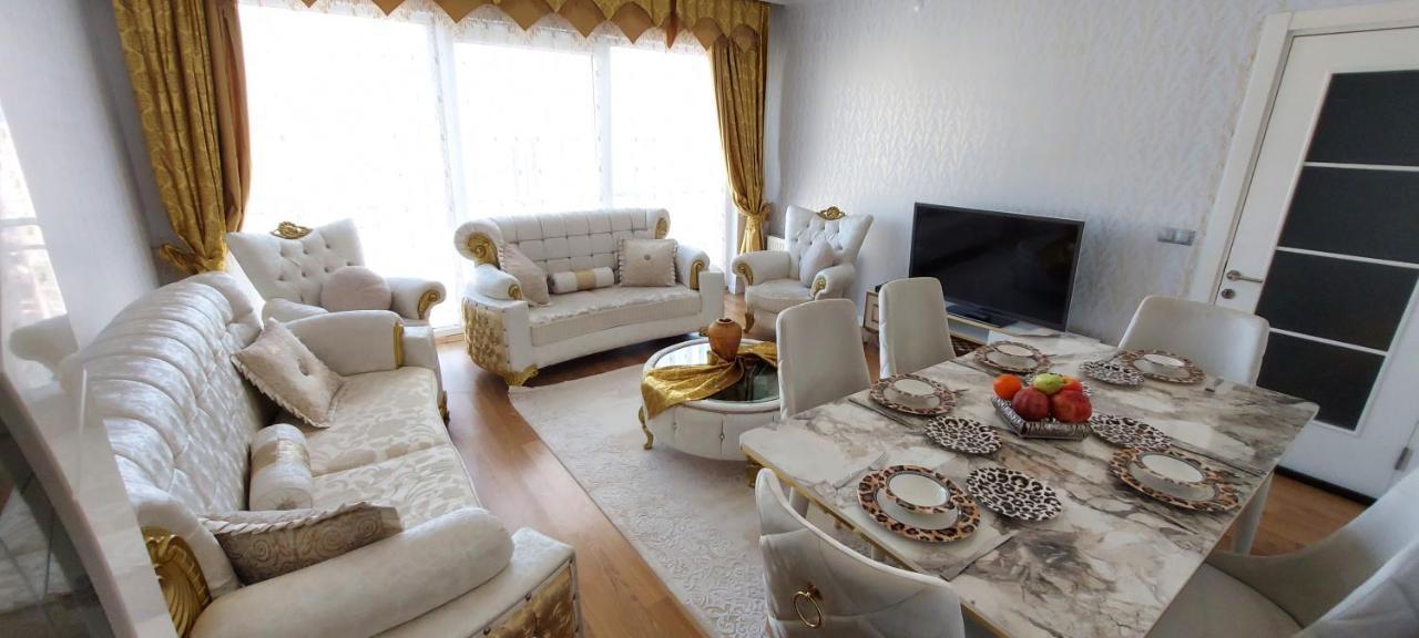Beylikduzu Huzurlu Aile Yasam Sitesi Ful Donanimli Ev Apartment