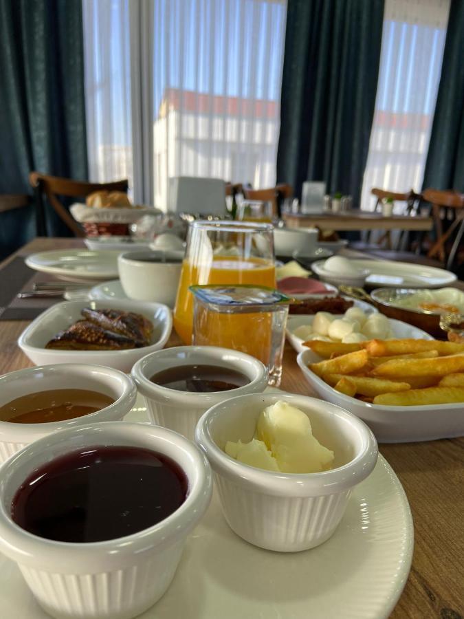 Senbol Suit Hotel Acomodação com café da manhã  *