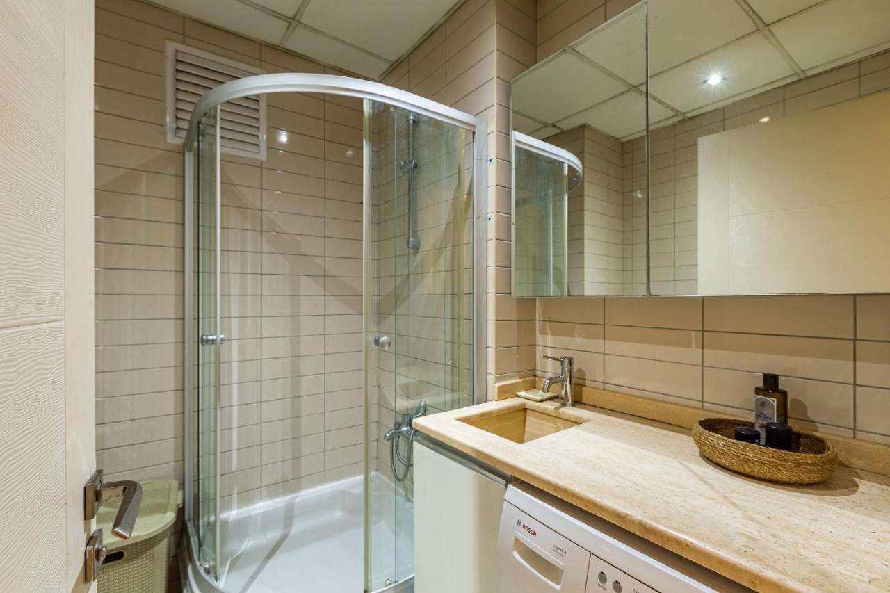 Flat In Besiktas Apartment *
