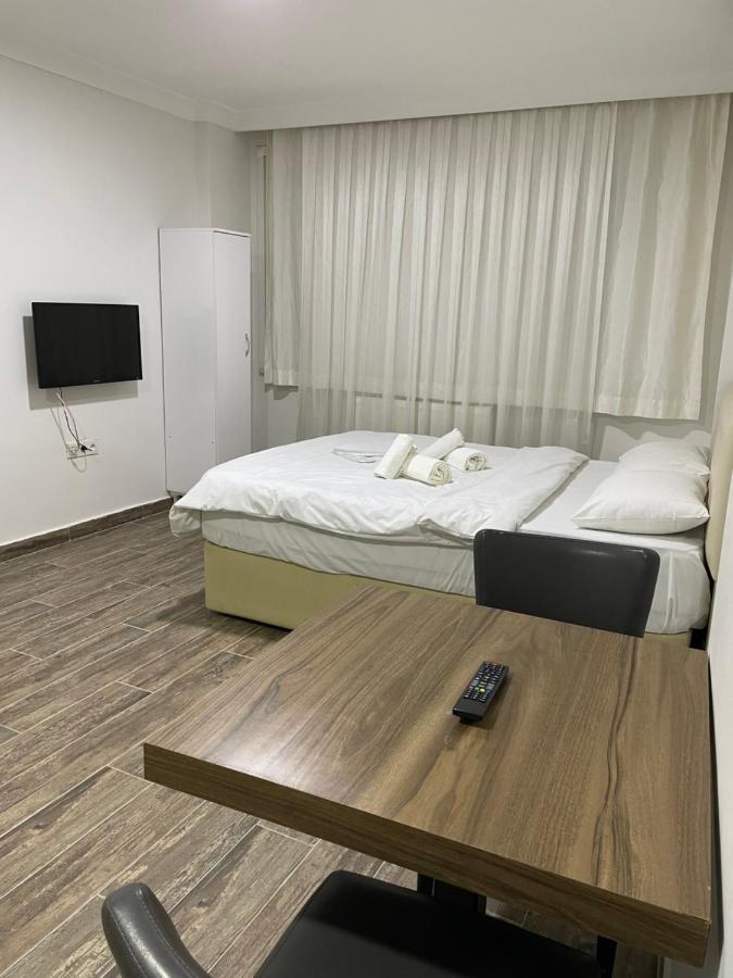 Sunset Apartment *