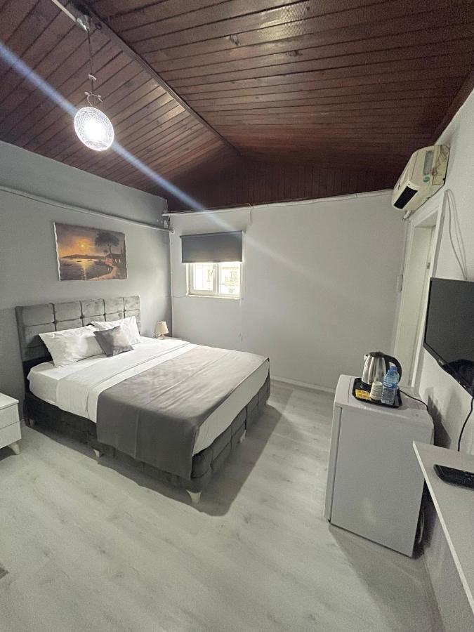 Oldmile Palace Hotel 3*