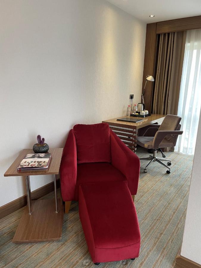Hotel Mercure Altunizade 4*