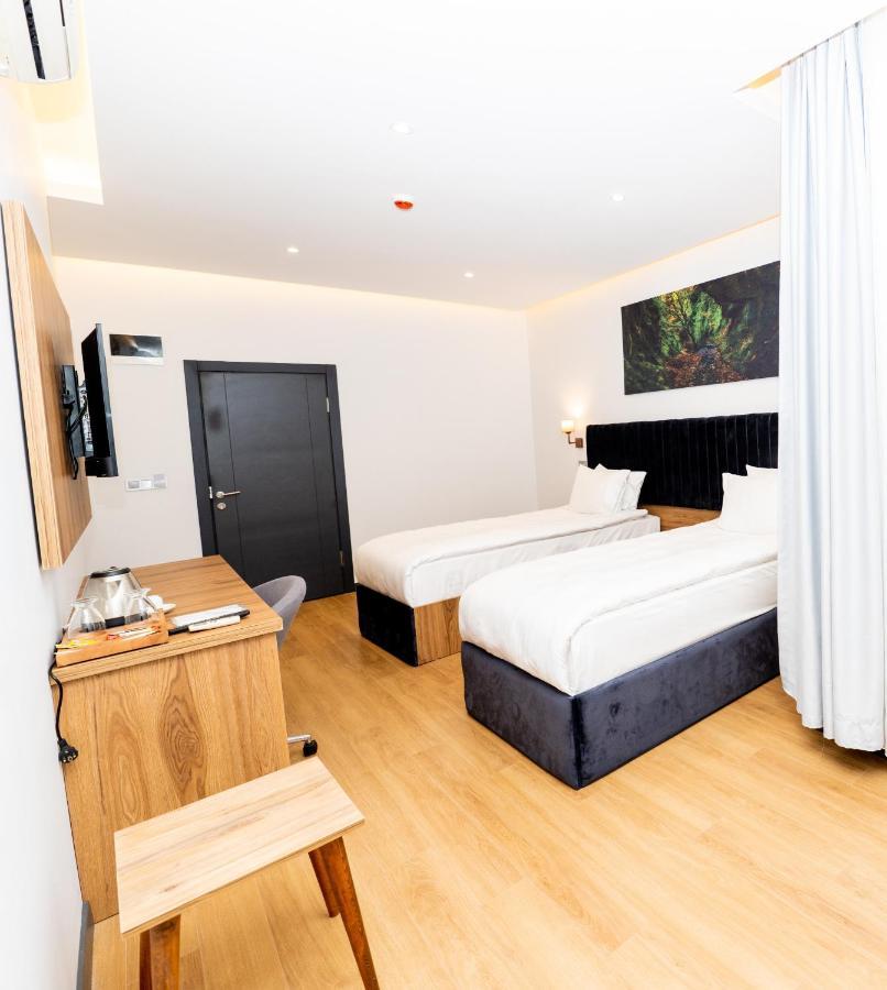 Business Life Bakirköy Otel 2*