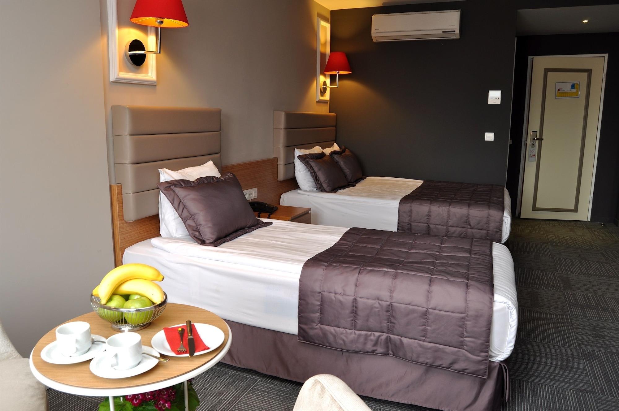 Seasons Otel 4*