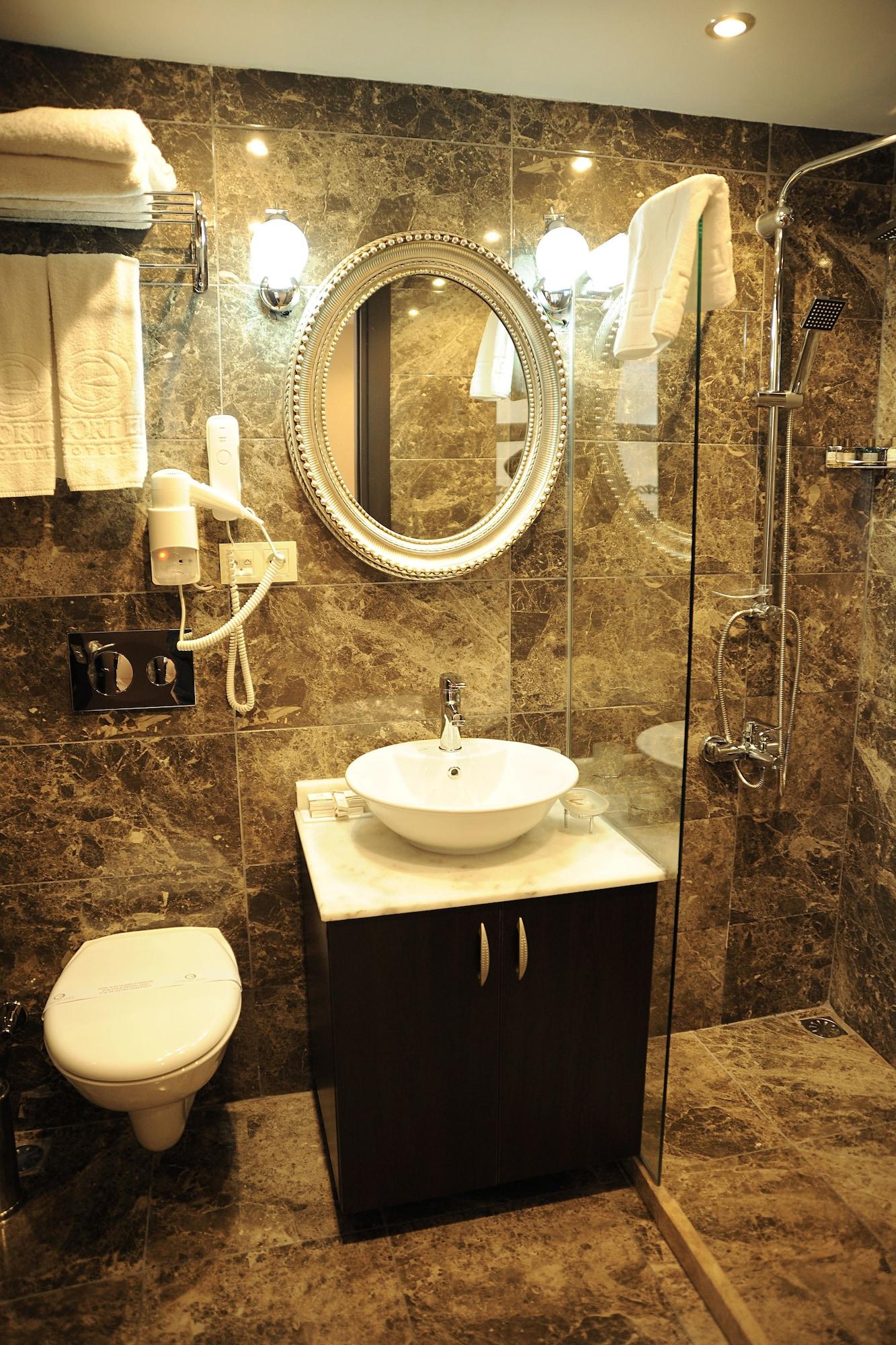 Hotel Comfort Elite Old 3*