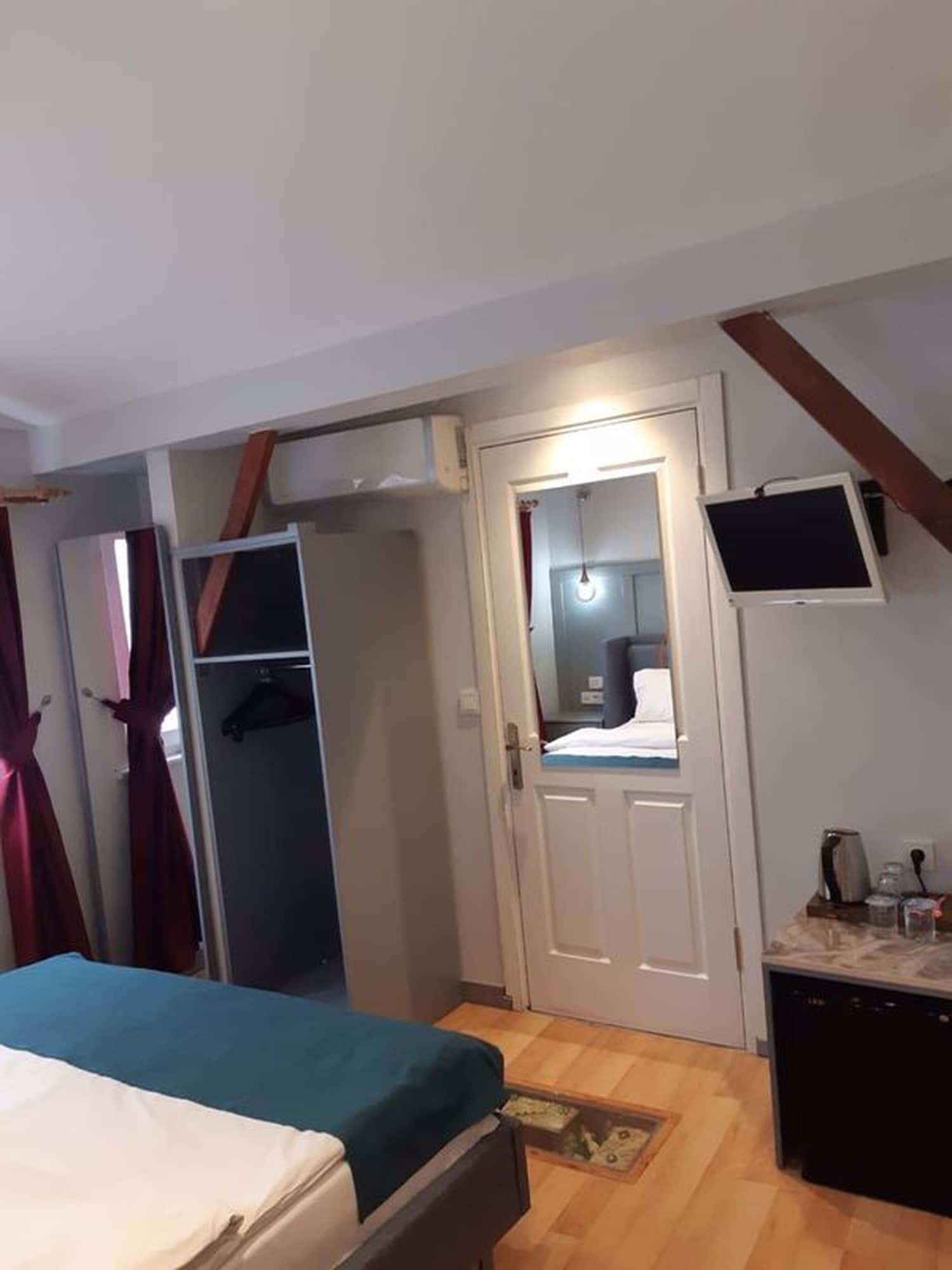 Corner Hot Otel 3*