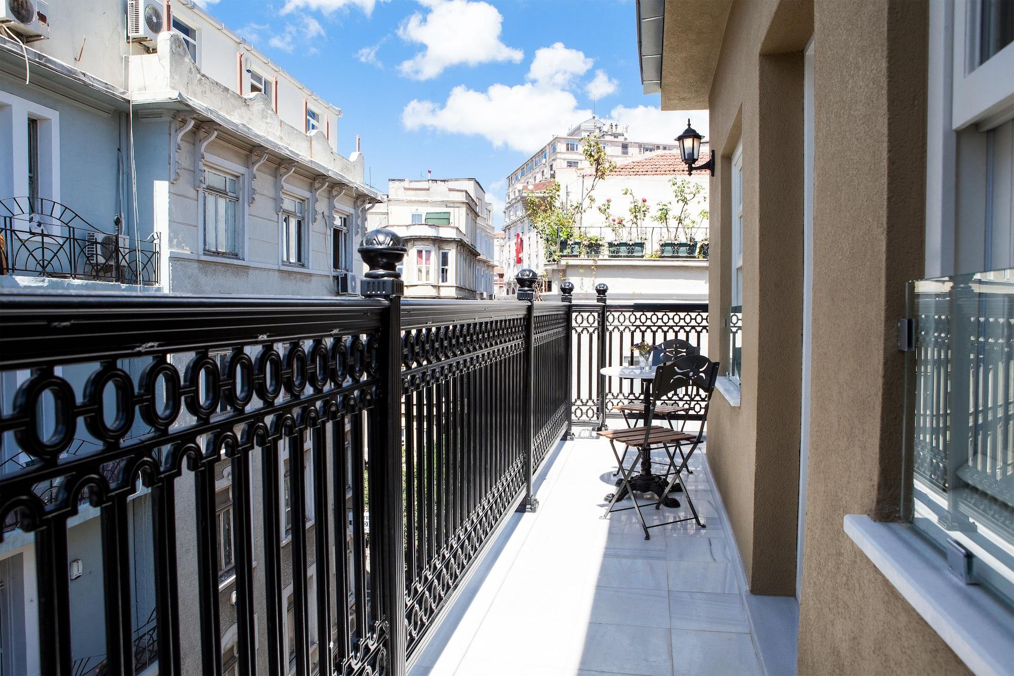 Meroddi Pera Flats Apartamento