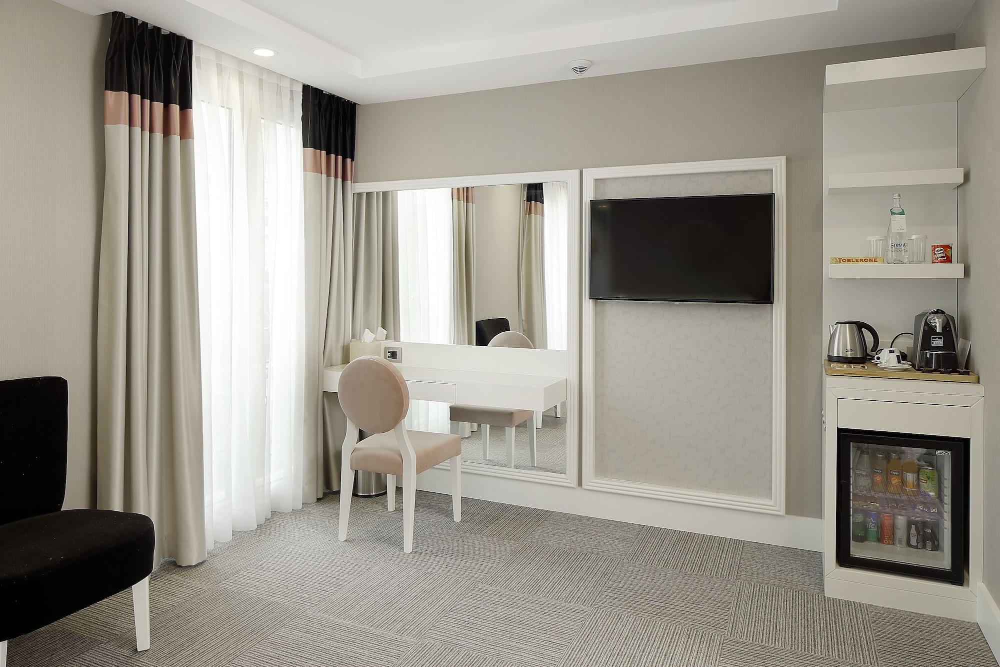 Mia Berre Hotel 4*