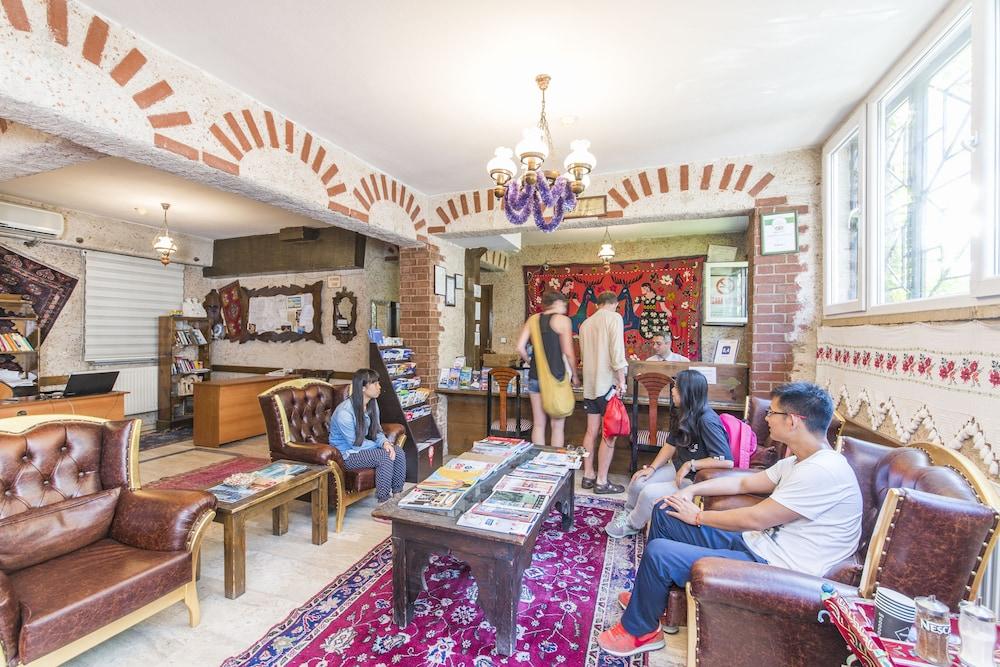Sultans Hotel *