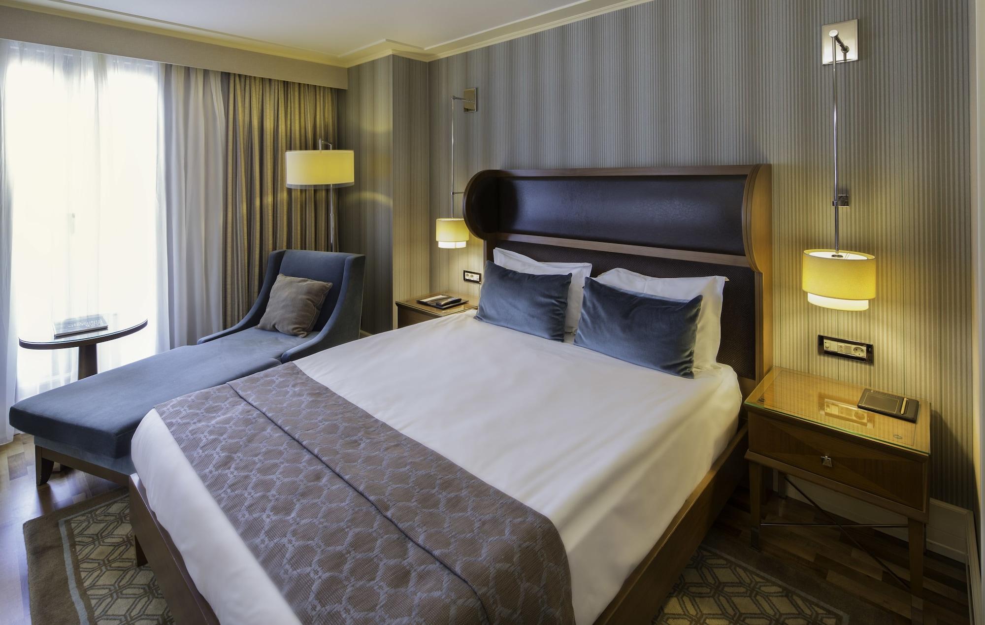 Hotel Titanic Taksim Istanbul