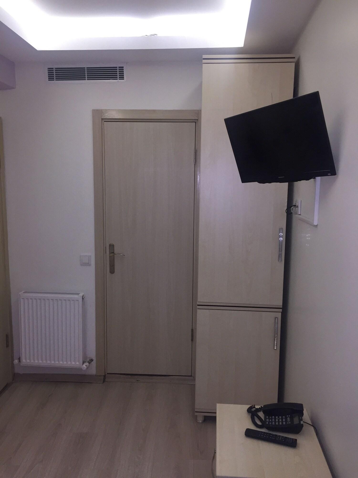 Hotel Sunlife Oldcity 2*