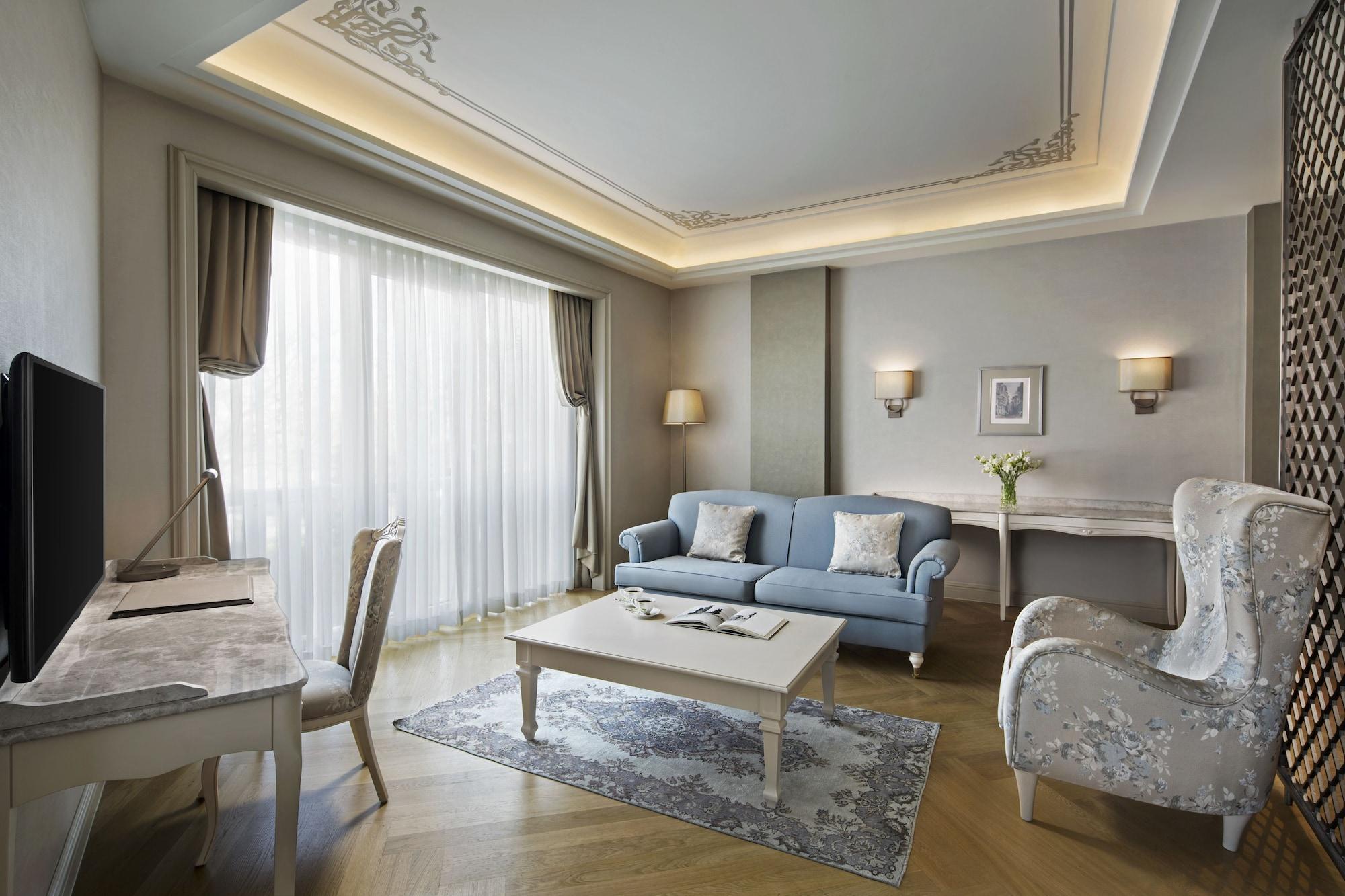 Lazzoni 5*