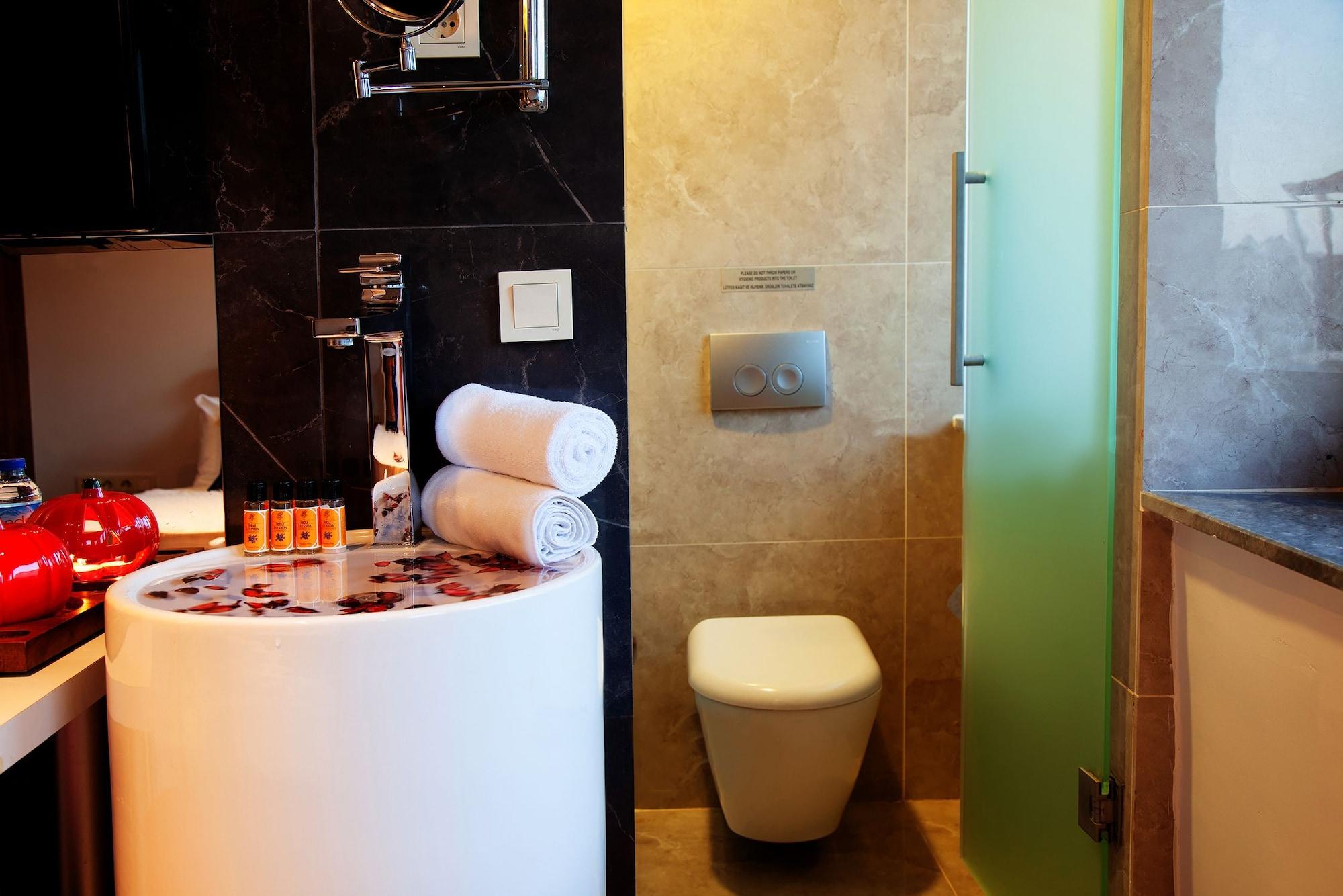 Duo Galata Istanbul