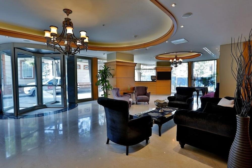 Queen & Hotel Istanbul