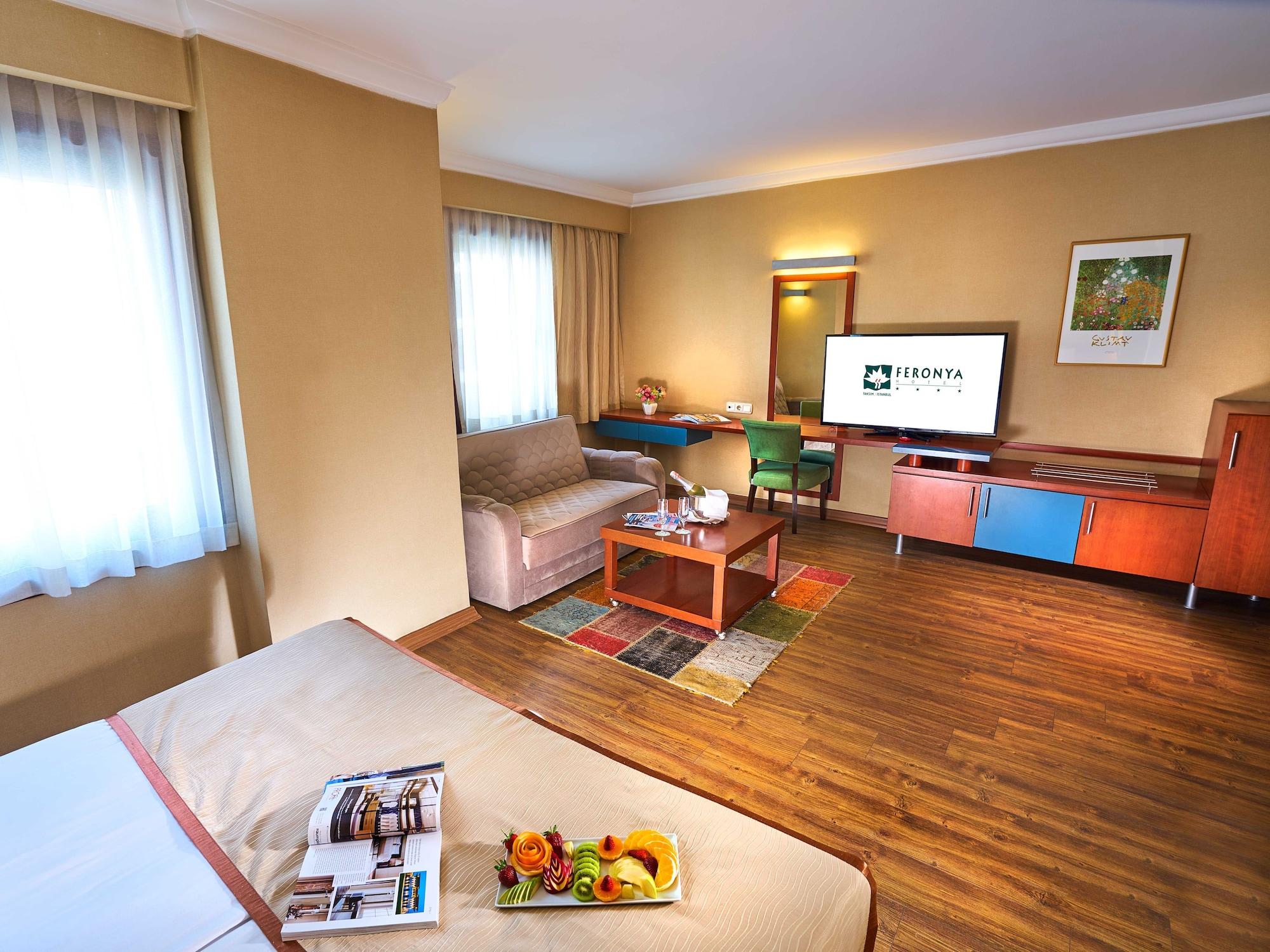 Hotel Feronya 4*