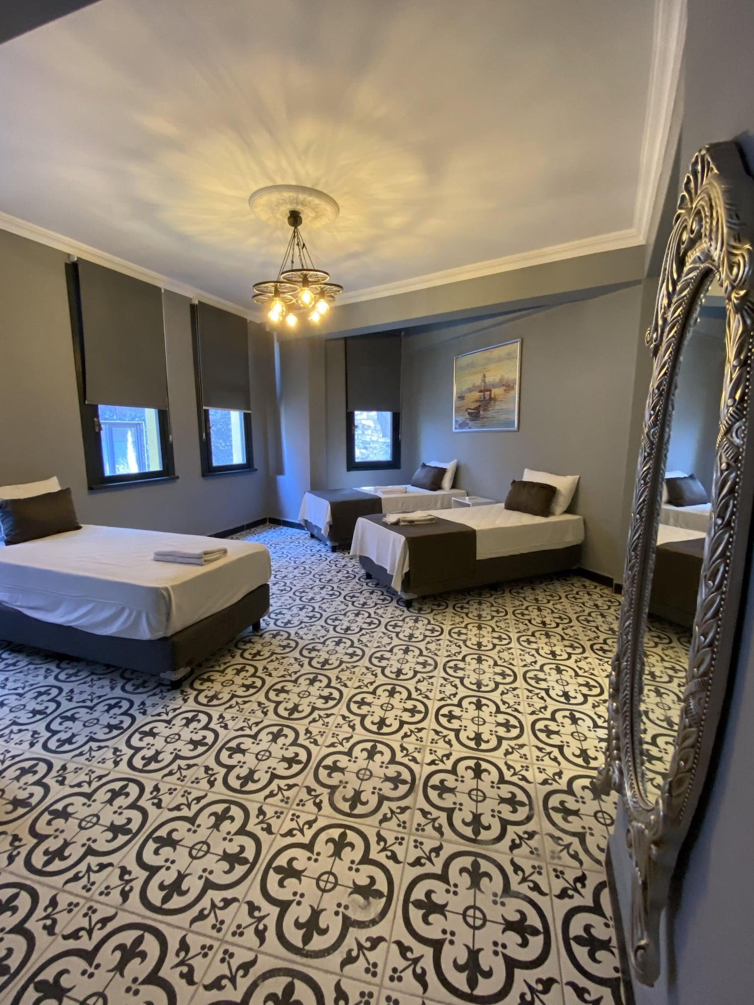 Hhk Otel 4*